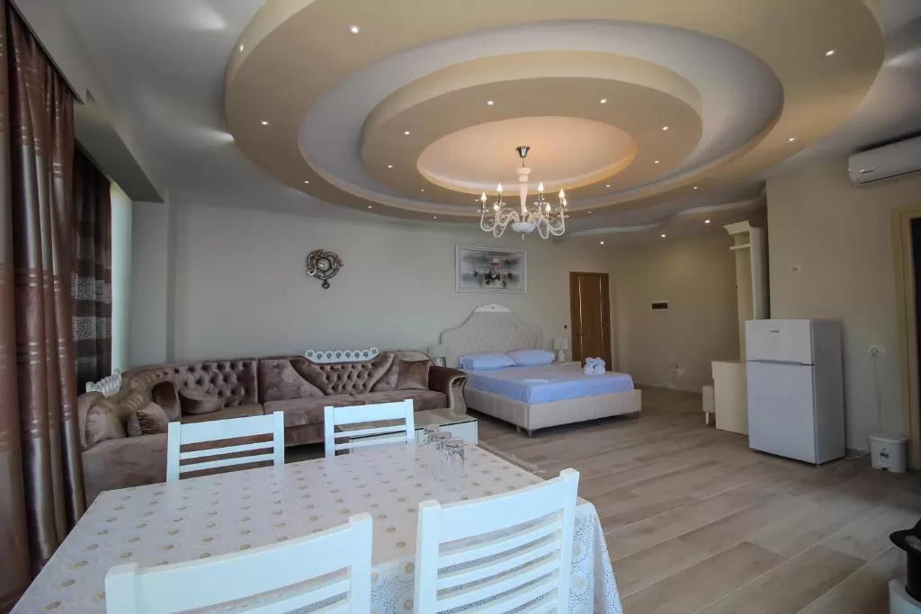 Romario Apartments Suite Std 1.jpg